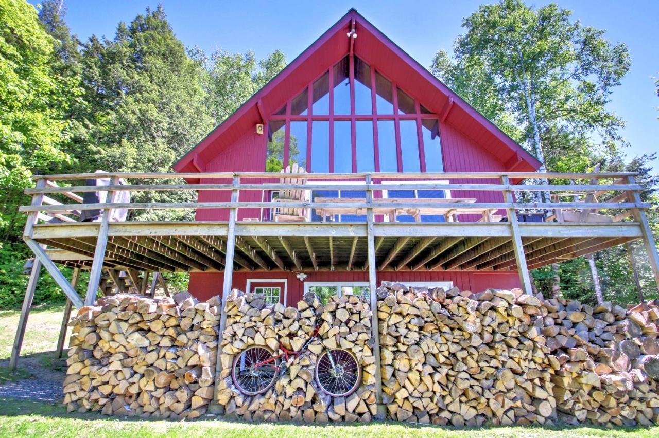 East Burke House With Deck Less Than 3 Mi To Kingdom Trails! 외부 사진